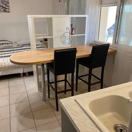 Indépendant Dans Maison Familiale Casa vacanze
